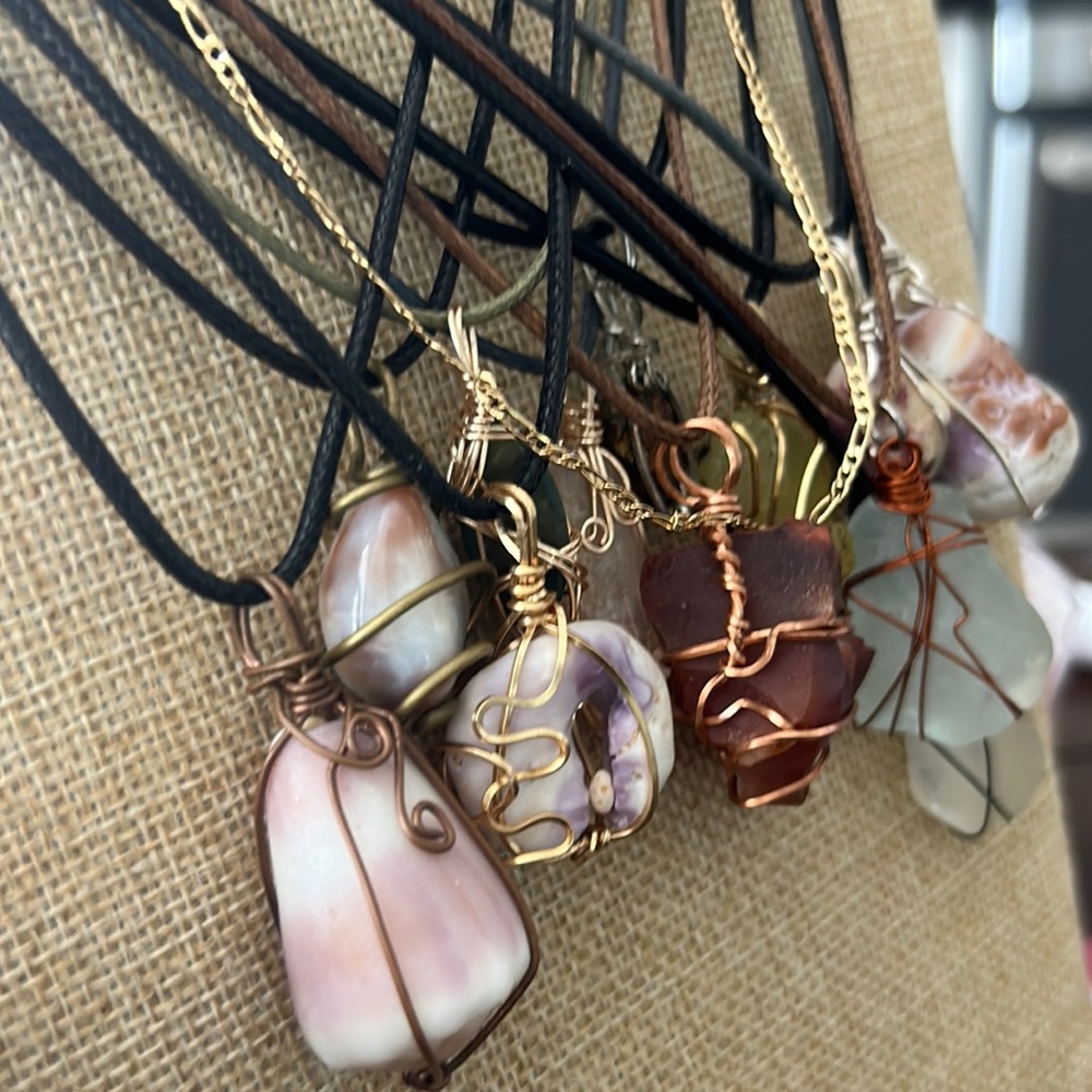 Custom necklace ✨